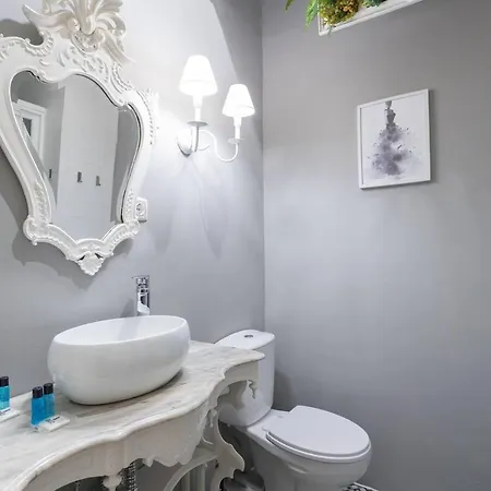 Appartement 3 Bedroom, 2 Bathroom - Palma Lissabon