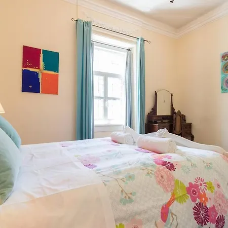 Апартаменти 3 Bedroom, 2 Bathroom - Palma *