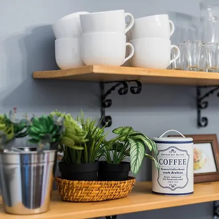 3 Bedroom, 2 Bathroom - Palma Лісабон